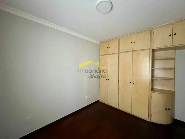Imagem 6: Apartamento 3 Quartos para Locação em Rua Tranquila e Bem Localizada
