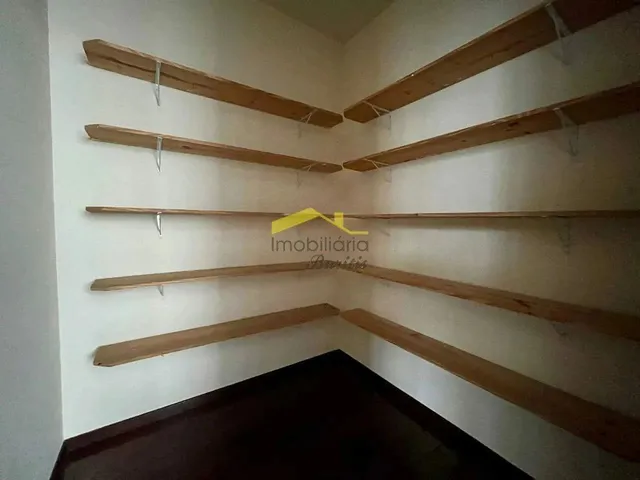 Imagem 4: Apartamento 3 Quartos para Locação em Rua Tranquila e Bem Localizada