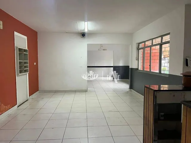 Imagem 8: Casa com 3 Quartos para Alugar, 250 M² por R$ 3.800/Mês - Centro - Londrina/Pr