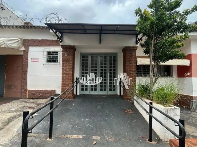 Imagem 16: Casa com 3 Quartos para Alugar, 250 M² por R$ 3.800/Mês - Centro - Londrina/Pr