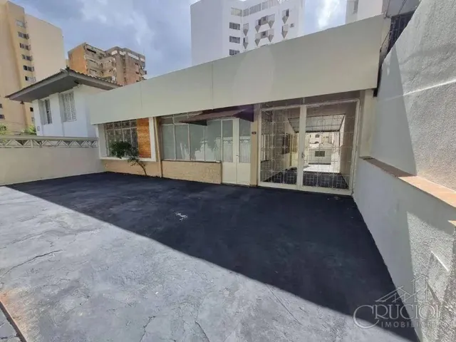 Imagem 1: Casa com 8 Dormitórios para Alugar, 243 M² por R$ 6.600,00/Mês - Centro - Londrina/Pr