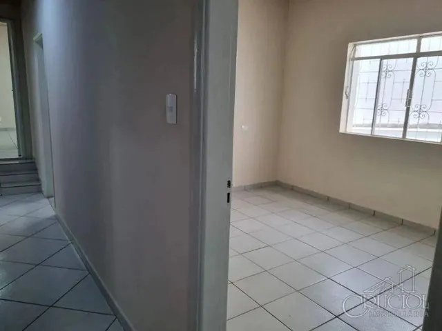 Imagem 4: Casa com 8 Dormitórios para Alugar, 243 M² por R$ 6.600,00/Mês - Centro - Londrina/Pr