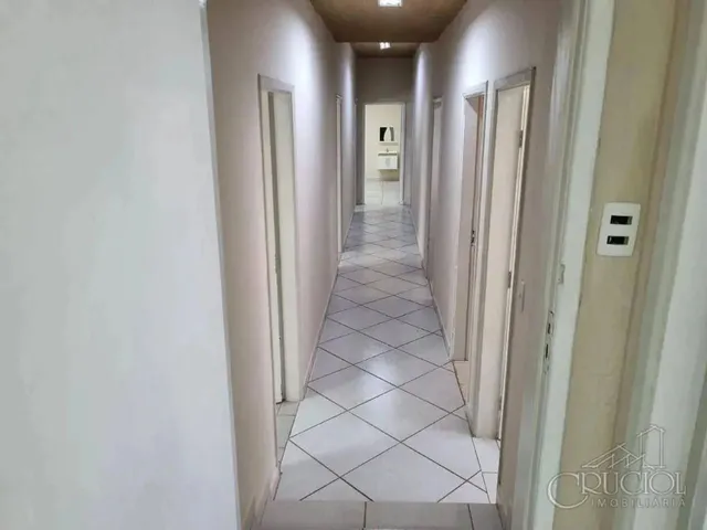 Imagem 3: Casa com 8 Dormitórios para Alugar, 243 M² por R$ 6.600,00/Mês - Centro - Londrina/Pr