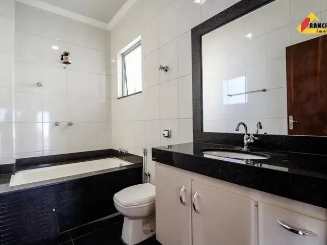 Imagem 16: Apartamento Cobertura para Aluguel, 5 Quartos, 1 Suíte, 2 Vagas, Centro - Divinópolis/Mg