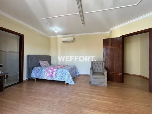 Imagem 2: Casa Comercial Próxima À Av. Adhemar de Barros