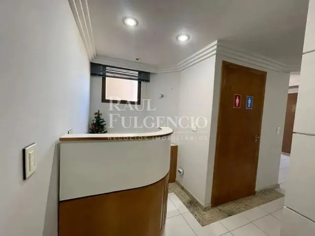 Imagem 2: Sala Comercial para Venda no Centro de Londrina, 77 M ² Útil com 01 Vaga de Garagem
