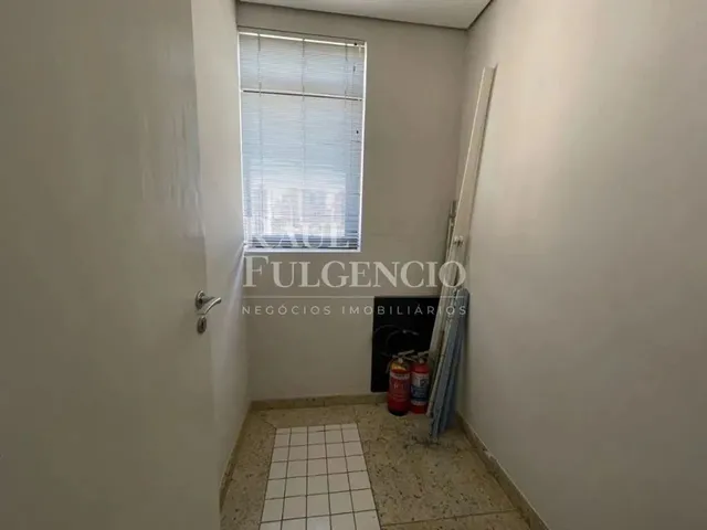 Imagem 4: Sala Comercial para Venda no Centro de Londrina, 77 M ² Útil com 01 Vaga de Garagem