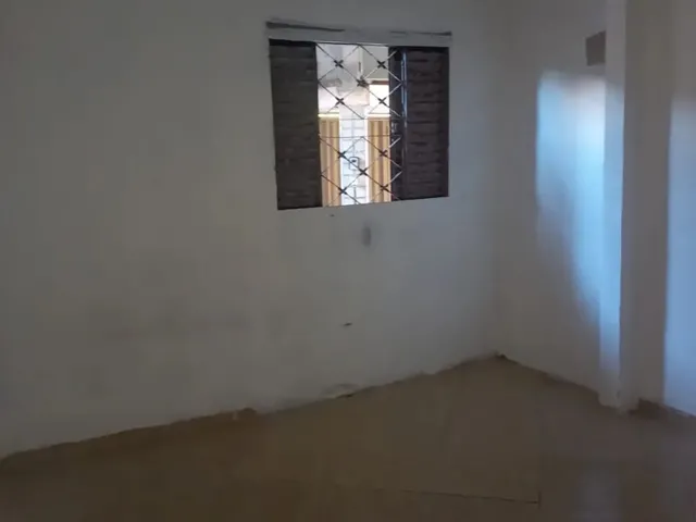 Imagem 3: Casa no Santos Dumont com Segurança e Tranquilidade Perto de Tudo Que Precisa