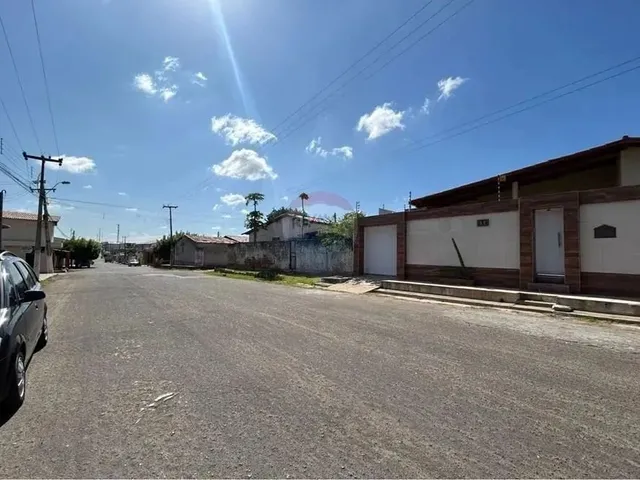 Imagem 16: Casa de 3 Quartos, Deck com Piscina e Churrasqueira, em Iguatu/Ce
