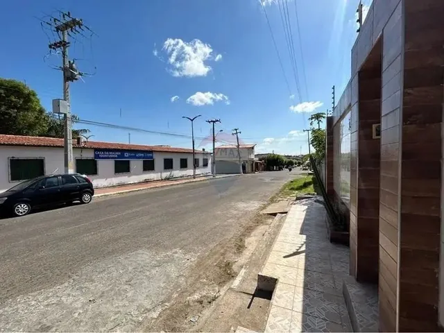 Imagem 3: Casa de 3 Quartos, Deck com Piscina e Churrasqueira, em Iguatu/Ce