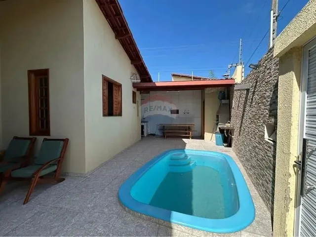 Imagem 2: Casa de 3 Quartos, Deck com Piscina e Churrasqueira, em Iguatu/Ce