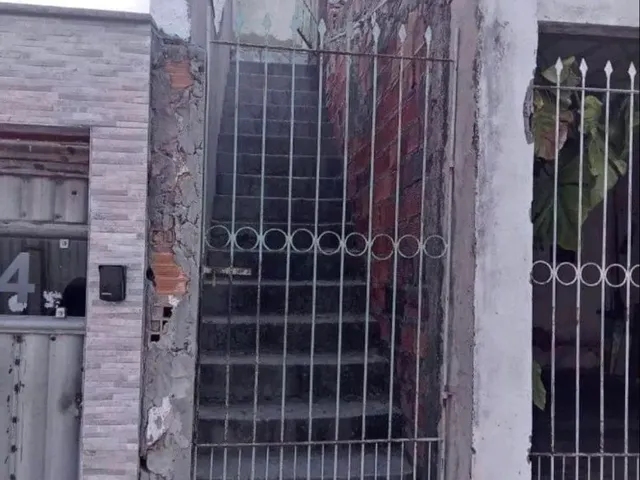 Imagem 1: Casa com 1/4,No Feira X