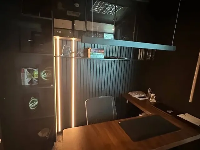 Imagem 1: Sala Comercial Galpão / depósito com aluguel por R$1.400 /mês