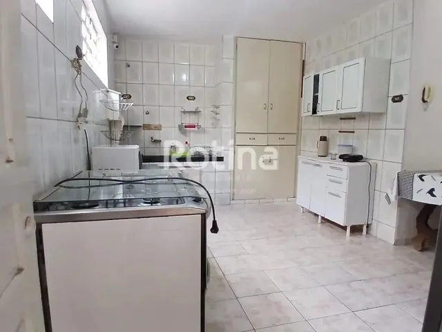 Imagem 7: Casa para Alugar, 3 Quartos, Centro - Uberlândia/Mg - Rotina Imobiliária