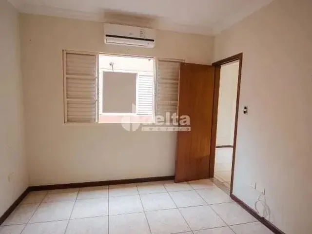 Imagem 13: Casa Comercial Disponível para Locação no Bairro Centro em Uberlândia-Mg