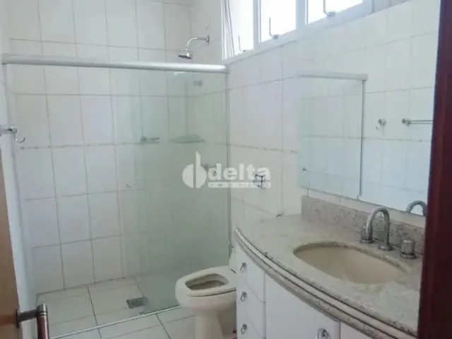 Imagem 14: Casa Comercial Disponível para Locação no Bairro Centro em Uberlândia-Mg