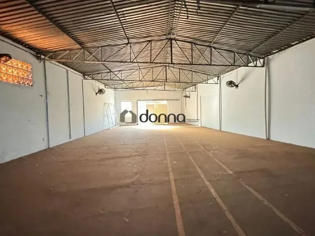 Imagem: Galpão Comercial no Bom Retiro Próximo