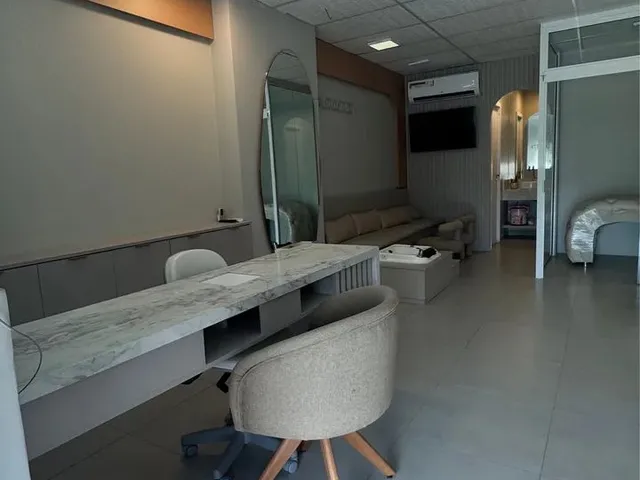 Imagem 8: Studio de Unha Lash em Funcionamento
