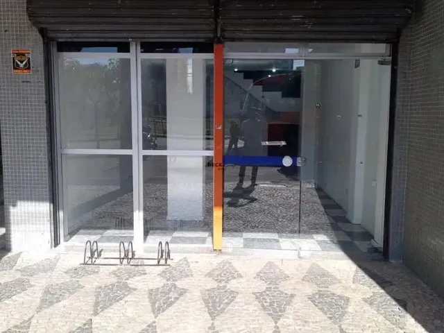 Imagem 3: Loja Comercial com 252M² para Locação no Bacacheri em Curitiba - Pr Ref: Lo0008