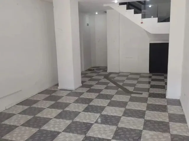 Imagem 16: Loja Comercial com 252M² para Locação no Bacacheri em Curitiba - Pr Ref: Lo0008