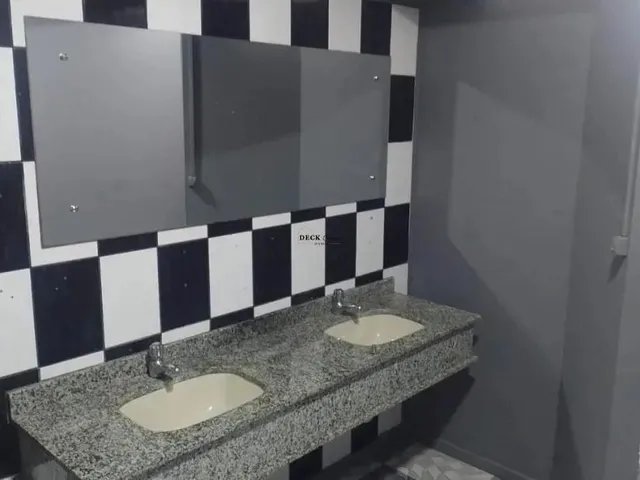 Imagem 9: Loja Comercial com 252M² para Locação no Bacacheri em Curitiba - Pr Ref: Lo0008
