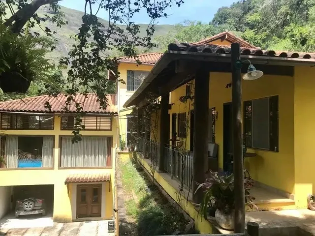 Imagem: Casa À Venda 4 Quartos, 4 Suites, 4661M²