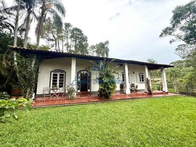 Imagem: Chácara À Venda em Embu das Artes-Sp