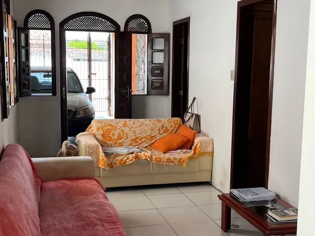 Imagem: Casa residencial para Venda em rua pública
