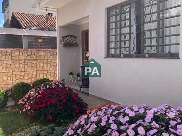 Imagem: Casa com 4 Dormitórios À Venda, 232 M²