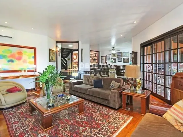 Imagem: Casa em Condomínio À Venda 4 Quartos 2