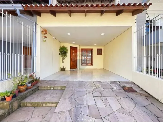 Imagem: Casa com 4 Dormitórios, Sendo Duas Suítes