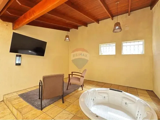 Imagem 7: Casa com 4 Dormitórios, Sendo Duas Suítes, 120M² Privativos, Espaço Gourmet, Spa Com