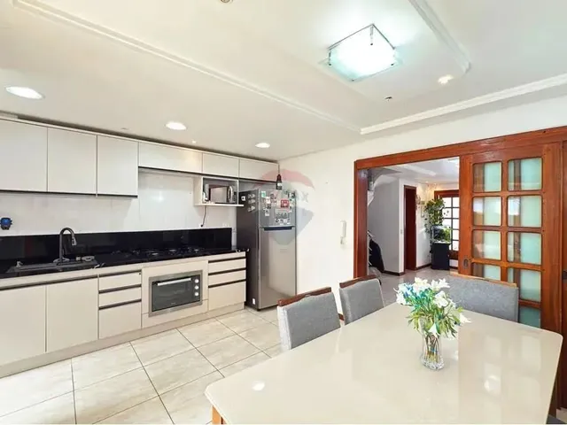 Imagem 16: Casa com 4 Dormitórios, Sendo Duas Suítes, 120M² Privativos, Espaço Gourmet, Spa Com