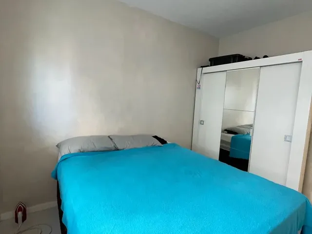 Imagem: Alugo Quarto