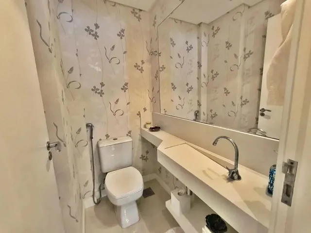 Imagem 2: Apartamento Disponível para Locação de Auto Padrão com 2 Suítes em Campinas São