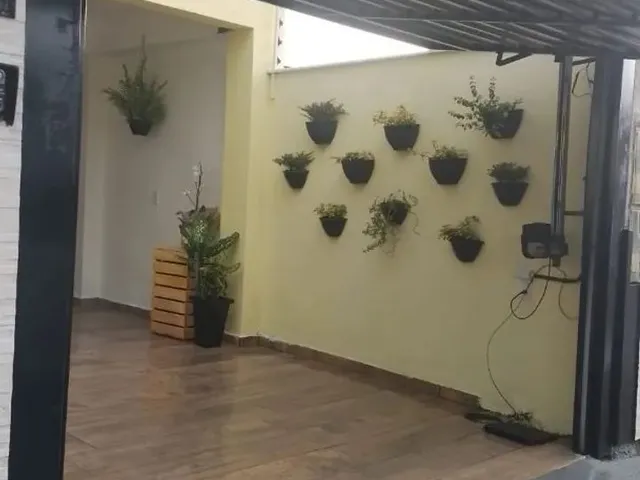 Imagem 2: Sobrado Semimobiliado com Piscina e Área Gourmet