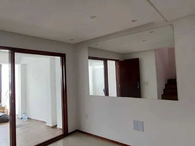 Imagem 11: Sobrado Semimobiliado com Piscina e Área Gourmet