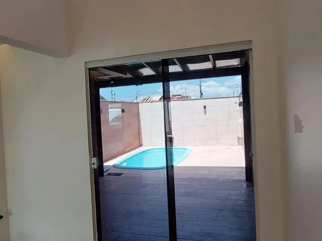 Imagem 12: Sobrado Semimobiliado com Piscina e Área Gourmet