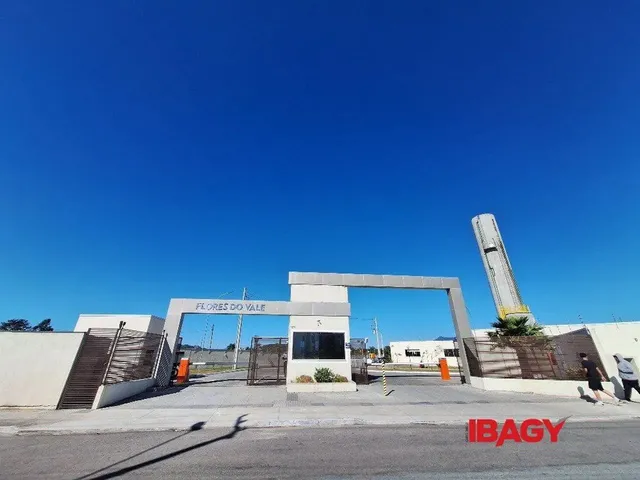 Imagem: Alugo Apartamento 2 Quartos - Mês a Mês