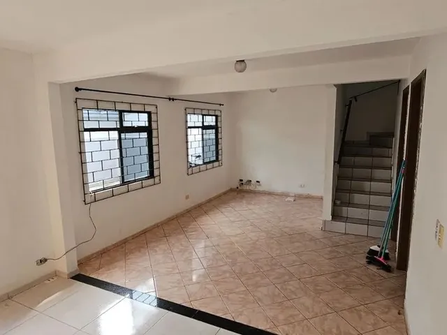 Imagem 4: Sobrado - 3 Quartos- Pinheirinho Curitiba
