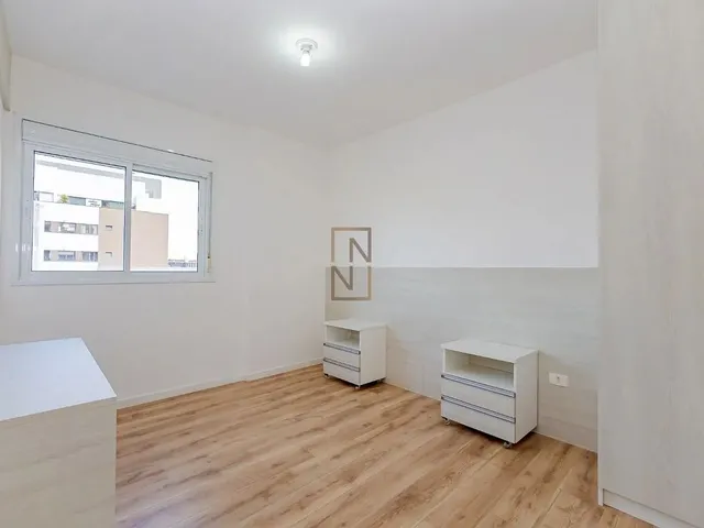 Imagem 7: Apartamento Mobiliado com 2 Quartos e 2 Vagas de Garagem no Bigorrilho!