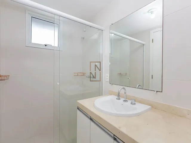 Imagem 16: Apartamento Mobiliado com 2 Quartos e 2 Vagas de Garagem no Bigorrilho!