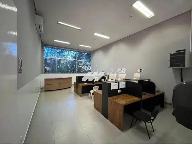 Imagem 14: Kitnet com 1 Dormitório para Alugar, 26 M² por R$ 1.800,01/Mês - Zona 08 - Maringá/Pr