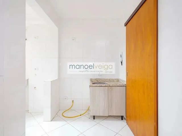 Imagem 12: Apartamento com 3 Dormitórios para Alugar, 59 M² por R$ 2.446,61/Mês - Capão Raso