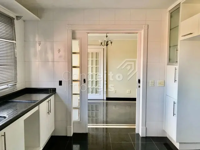 Imagem 6: Sobrado Triplex com Piscina - Centro