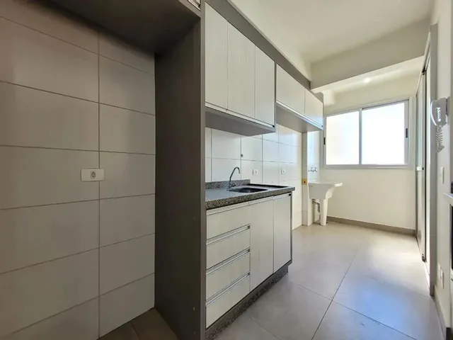 Imagem 10: Apartamento para Alugar em Maringá, Vila Nova, com 2 Quartos, com 69 M², Solaris Club