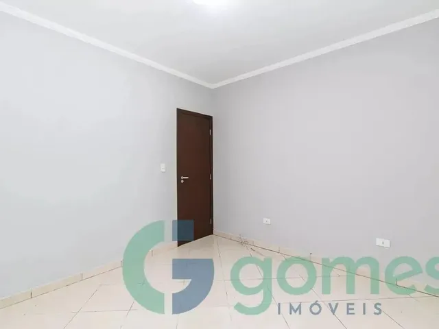 Imagem 3: Casa com 2 Dormitórios para Alugar com 80,00M² no Sítio Cercado
