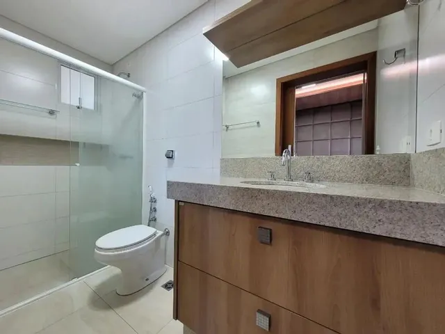 Imagem 6: Apartamento para Alugar em Maringá, Zona 01, com 2 Quartos, com 111.01 M², Edifício