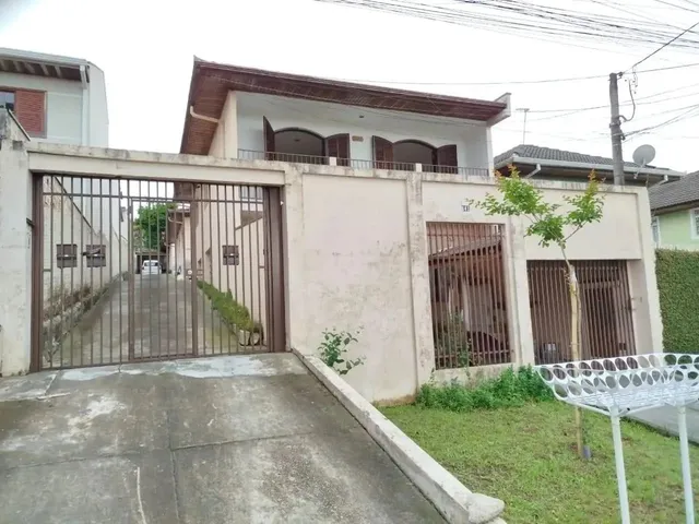 Imagem: Casa Residencial de 3 Quartos no Bairro