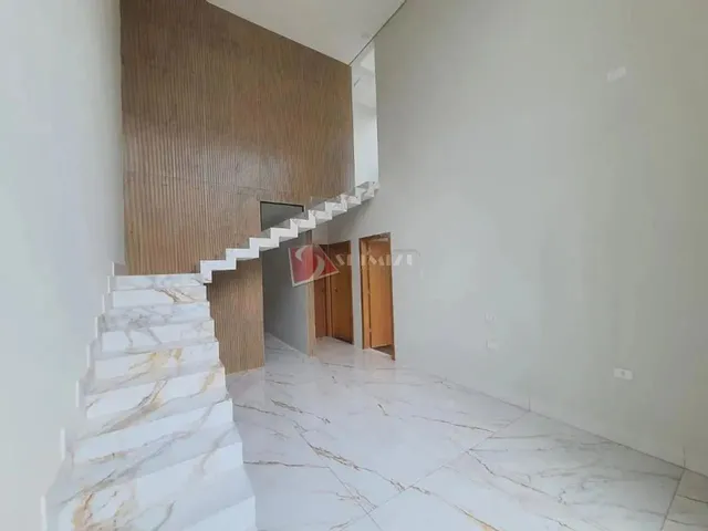 Imagem 4: Sobrado para Alugar em Maringá, Jardim Diamante, com 3 Quartos, com 154 M²
